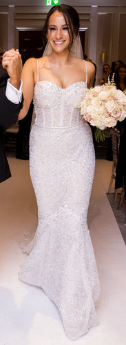 C2023-CS812 - robe de mariée style corset perlée avec bretelles spaghetti