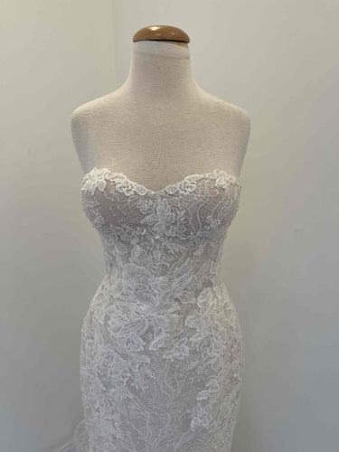 C2023-SL822F - vestido de novia de encaje sin tirantes con escote corazón