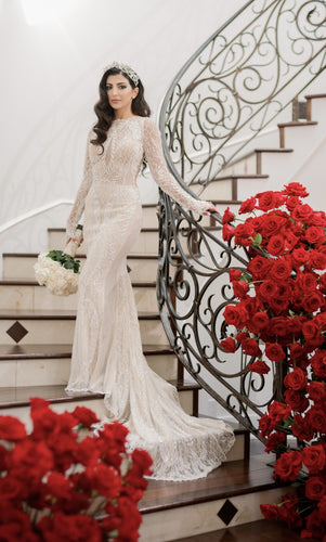 C2024-LS119 - vestido de novia de pedrería sin espalda y manga larga transparente