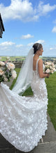 C2024-BP - sleeveless scoop neck wedding gown