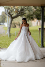 C2025-LG91 - strapless sweetheart beaded ball gown wedding dress