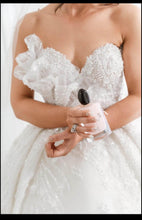 C2023-SBG6W - sweetheart beaded strapless formal ball gown wedding dress