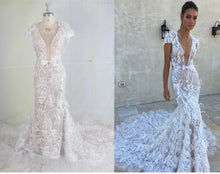 C2023-Ericka Laprell – robe de mariée à manches courtes et col en V inspirée de Berta Bridal 18-102