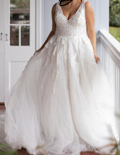 C2022-pSSV - robe de mariée trapèze grande taille sans manches à col en V