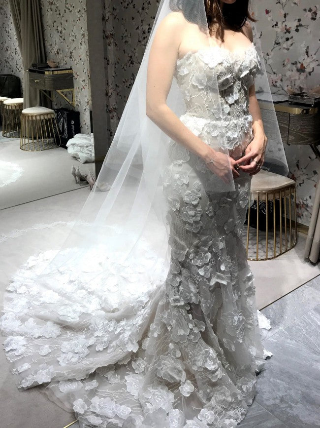 C2022-FS554 - strapless 3D flower motif wedding gown with veil