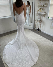 C2022-SVN61 sleeveless sexy v-neck embroidered wedding gown with train