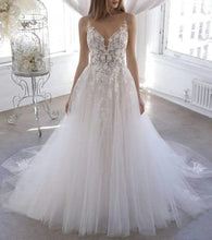 C2022-116 sleeveless tulle ball gown lace wedding dress