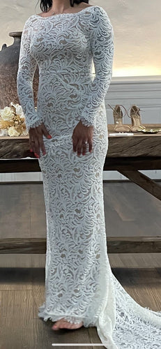 C2023-MLS44 - vestido de novia modesto de manga larga y espalda descubierta