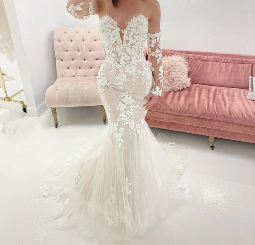 C2022-DS441 Vestido de novia de encaje con mangas desmontables sin tirantes