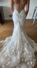 C2022-SF007 Strapless lace wedding gown with train