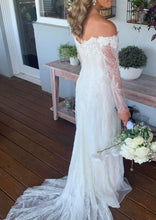 C2022-oLS33 - Pretty off the shoulder sheer long sleeve flower wedding gown