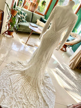 C2022-RE811 - Unique vintage style wedding gown