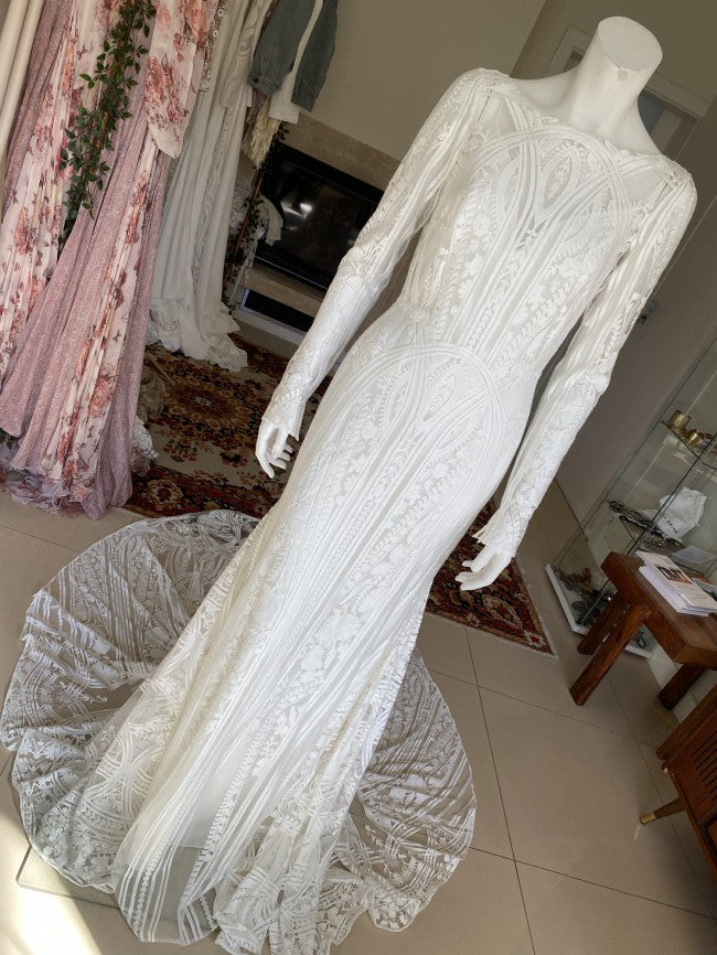 C2022-RE811 - Unique vintage style wedding gown