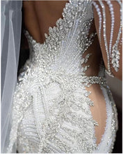 C2022-SLSB448 - Robe de mariée transparente grande taille à manches longues avec Swarovski Crystal Bling