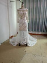 Style #ST17809 - Robe de mariée à manches longues inspirée de Berta par DARIUS