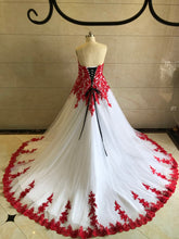 Style DOL-Y001  Strapless Red and white lace wedding gown