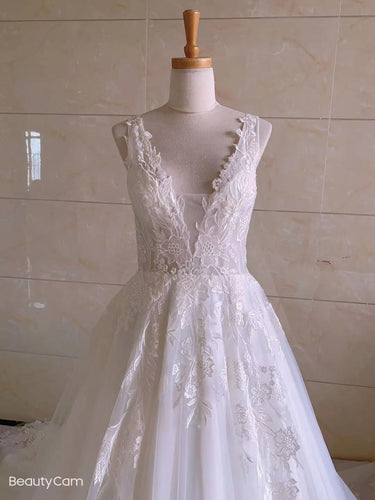 Vestido de novia sin mangas con cuello en V y talla grande 