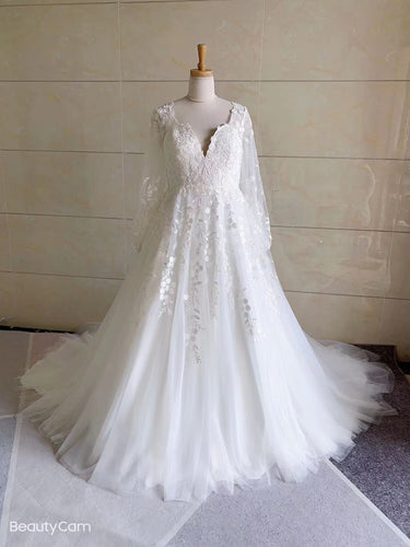 Vestido de novia de talla grande con escote en V y manga larga